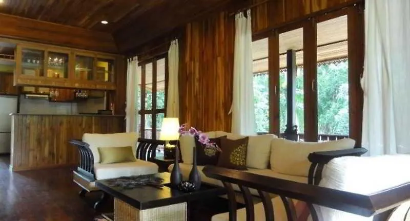 Spicers Peak Lodge Maryvale